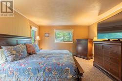 Second level bedroom w/ closet -