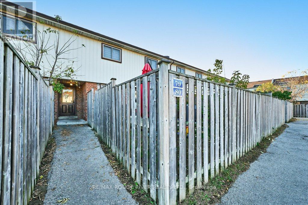 Playground Steps away - 79 - 120 Nonquon Road, Oshawa (Centennial), ON - Outdoor