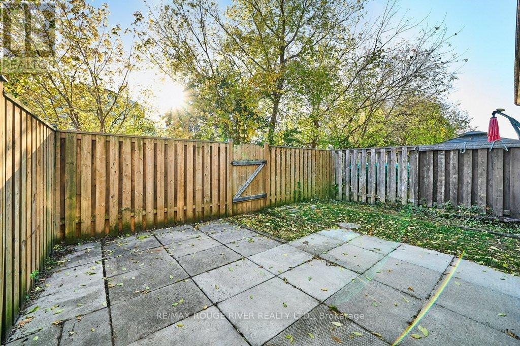 West Exposure Backyard Fully Fenced - 79 - 120 Nonquon Road, Oshawa (Centennial), ON - Outdoor
