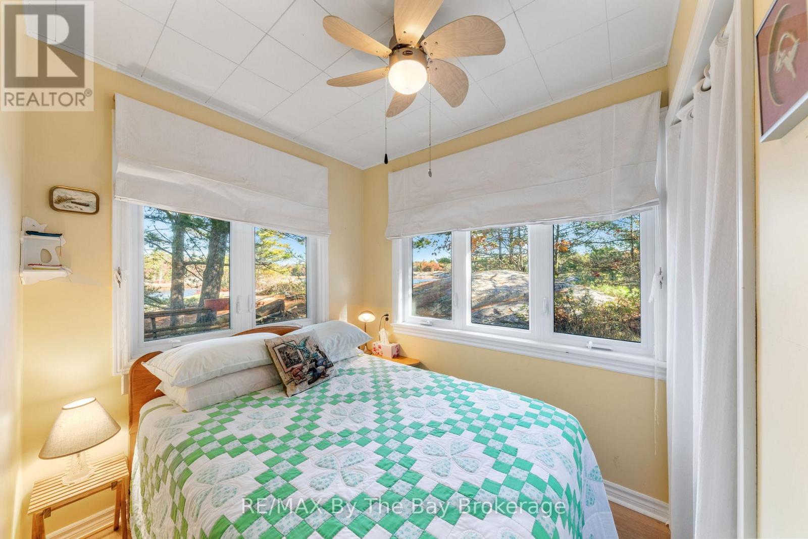 2 Island 2890, Georgian Bay (Gibson), ON - Indoor Photo Showing Bedroom