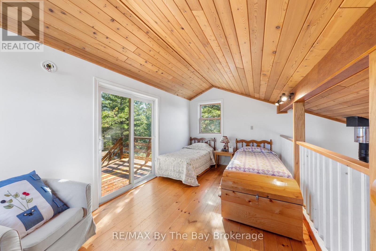 2 Island 2890, Georgian Bay (Gibson), ON -
