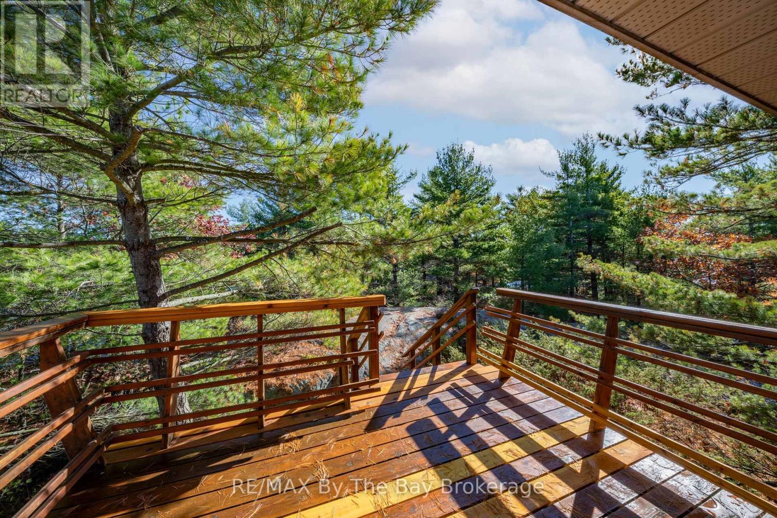 2 Island 2890, Georgian Bay (Gibson), ON - Outdoor