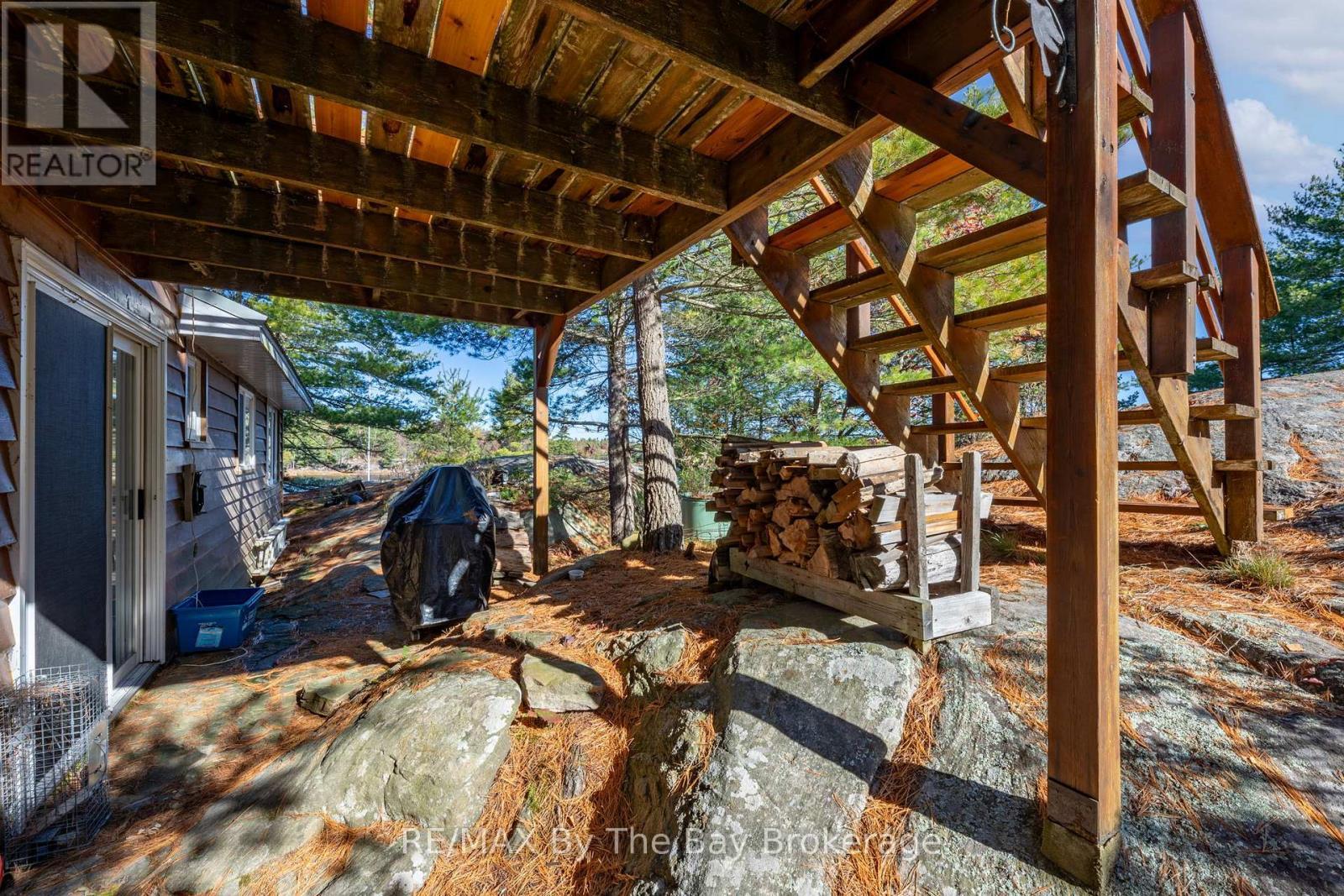 2 Island 2890, Georgian Bay (Gibson), ON - Outdoor