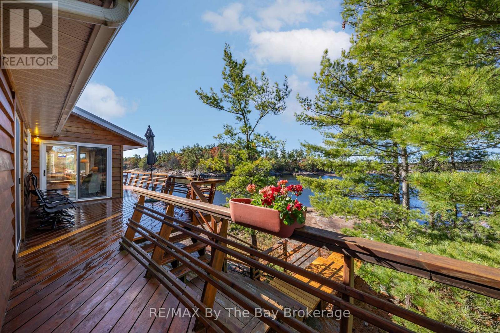 2 Island 2890, Georgian Bay (Gibson), ON - Outdoor