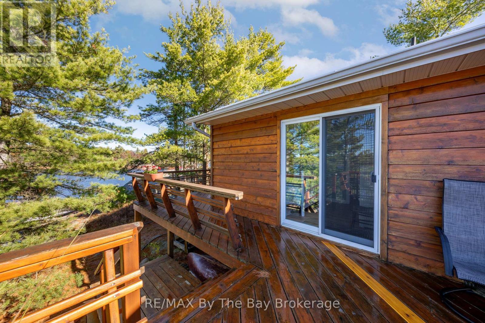 2 Island 2890, Georgian Bay (Gibson), ON - Outdoor