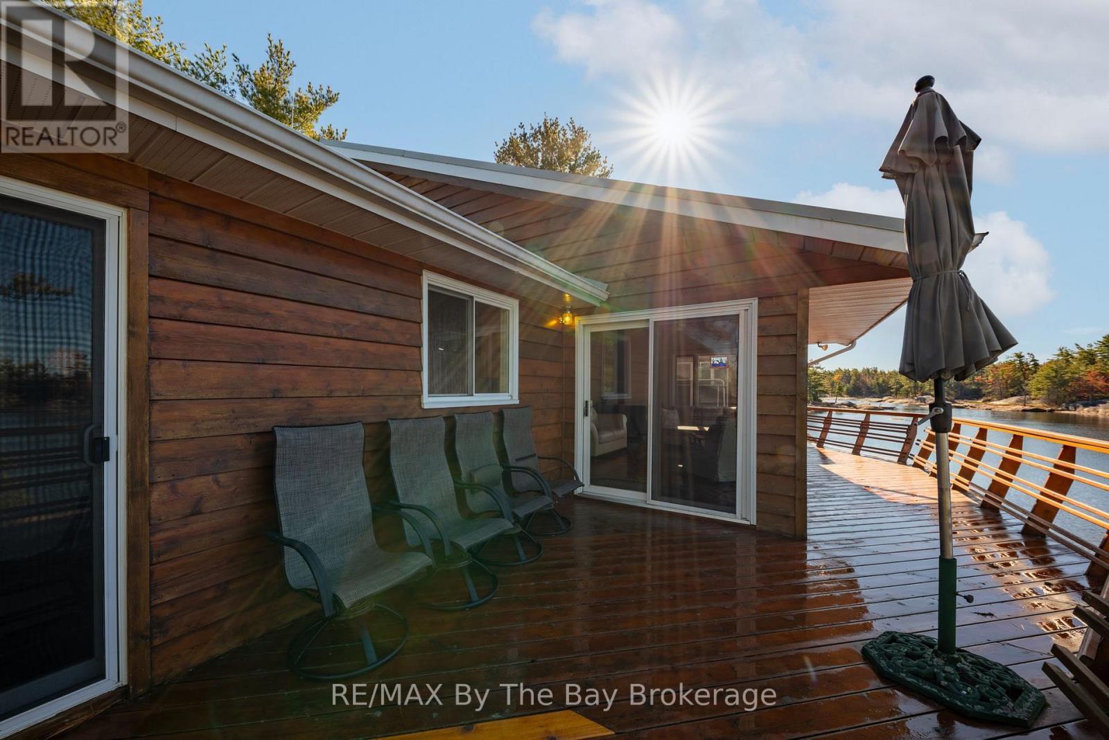 2 Island 2890, Georgian Bay (Gibson), ON - Outdoor With Exterior