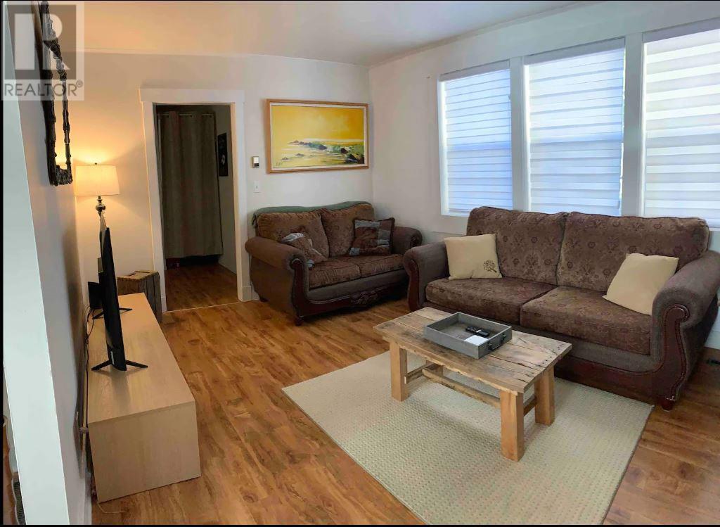 66 West Valley Road, Corner Brook, NL - Indoor Photo Showing Living Room