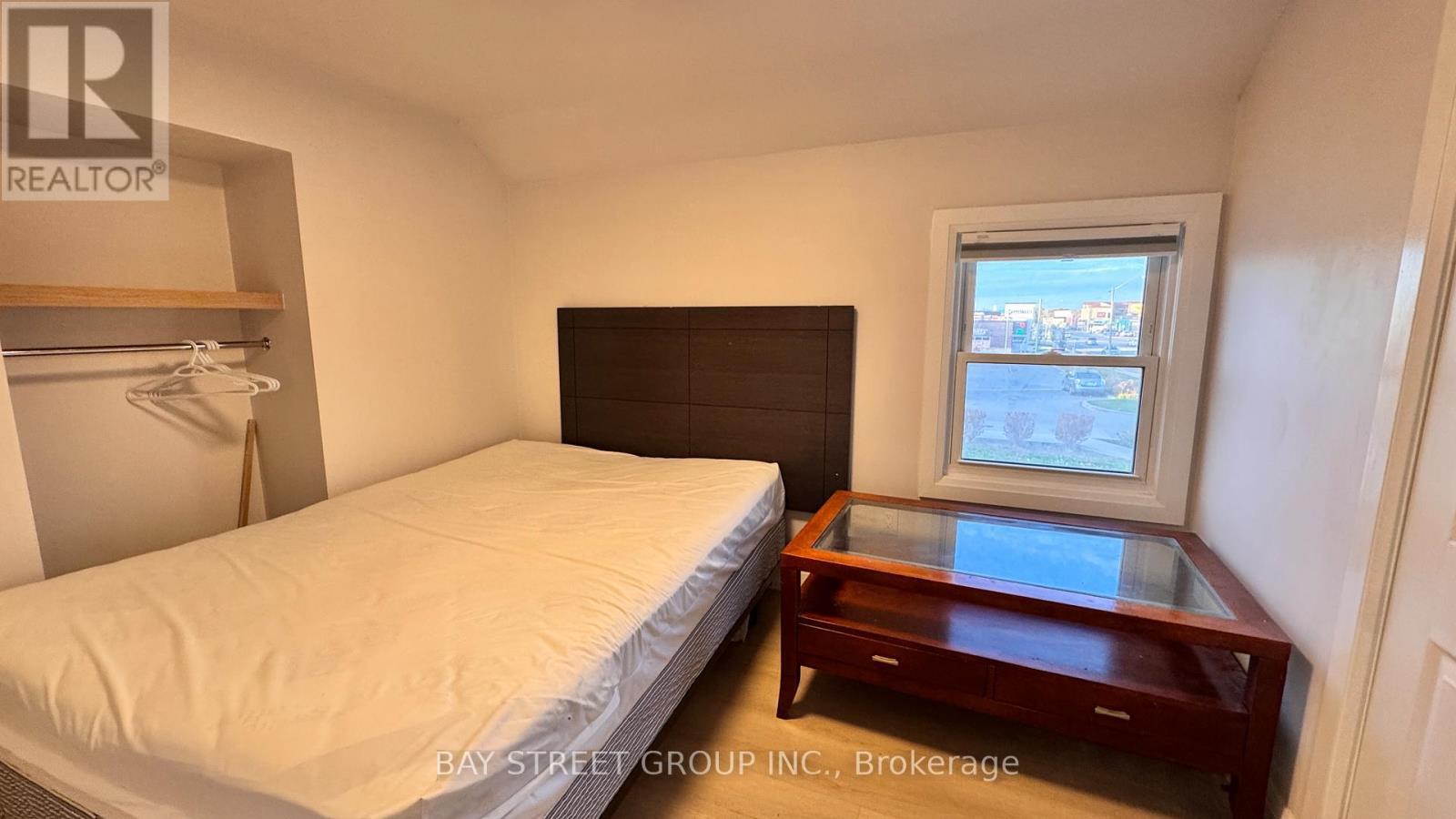 Unit C - 5731 Stanley Avenue, Niagara Falls, ON - Indoor Photo Showing Bedroom