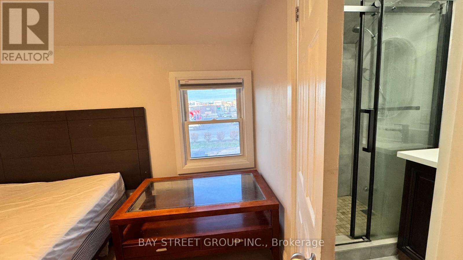 Unit C - 5731 Stanley Avenue, Niagara Falls, ON - Indoor