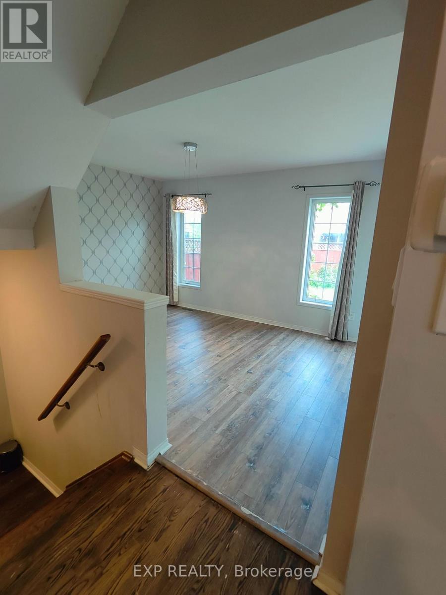 5919 Tampico Way, Mississauga, ON - Indoor Photo Showing Other Room