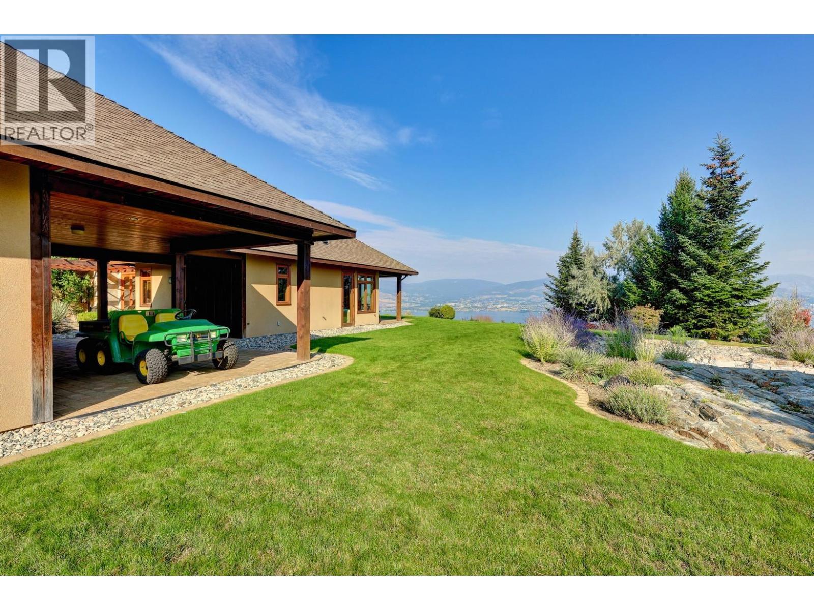 105 Timberline Road, Kelowna, BC - Outdoor