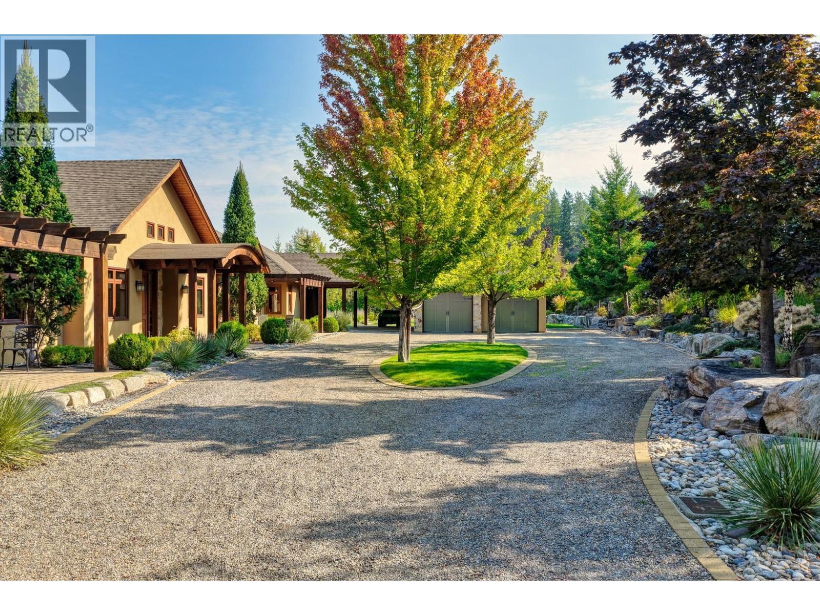 105 Timberline Road, Kelowna, BC - Outdoor