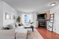 5-1099 Boul. Maisonneuve Saint-Jérôme, QC J5L 2R9