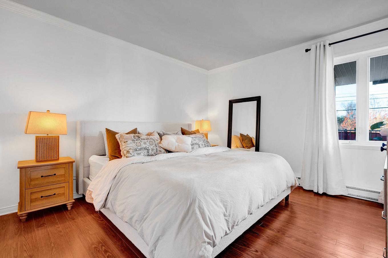 Primary bedroom - 5-1099 Boul. Maisonneuve, Saint-Jérôme, QC - Indoor Photo Showing Bedroom