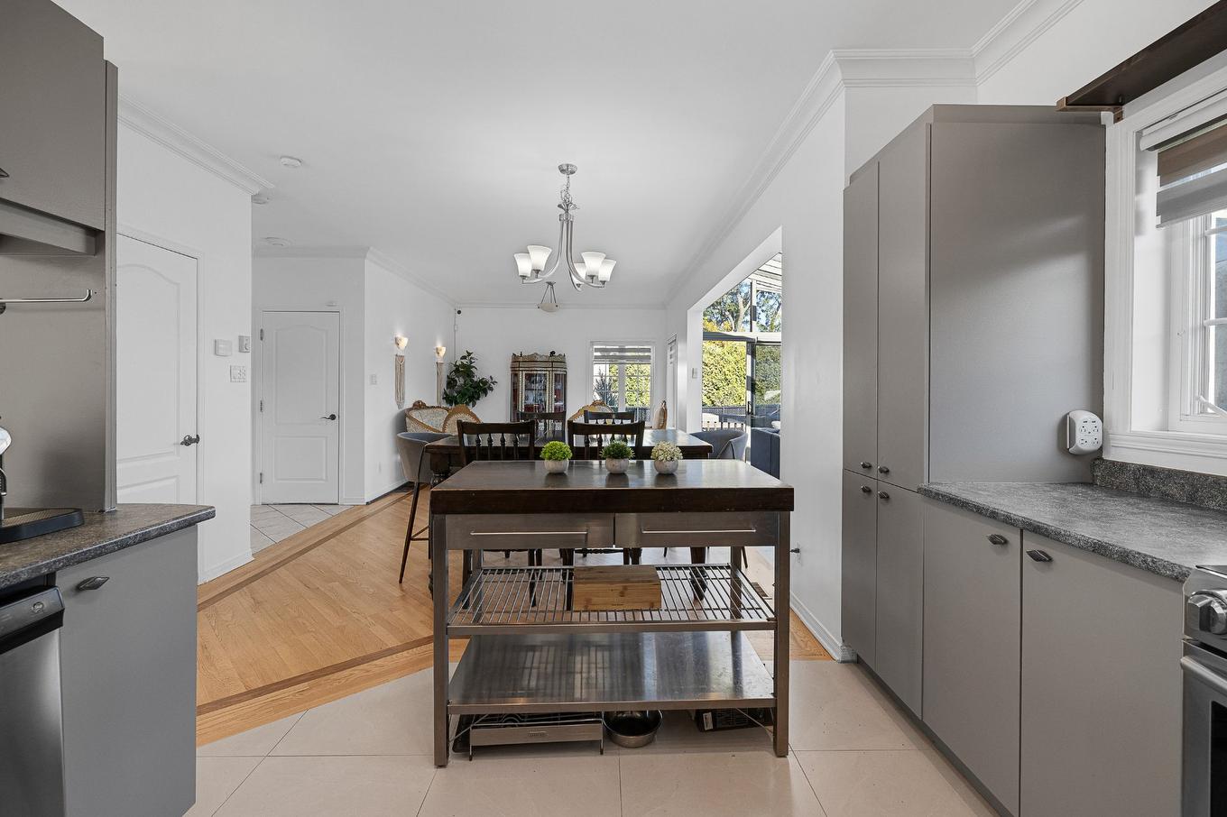 Kitchen - 8235 Av. Oceanie, Brossard, QC - Indoor