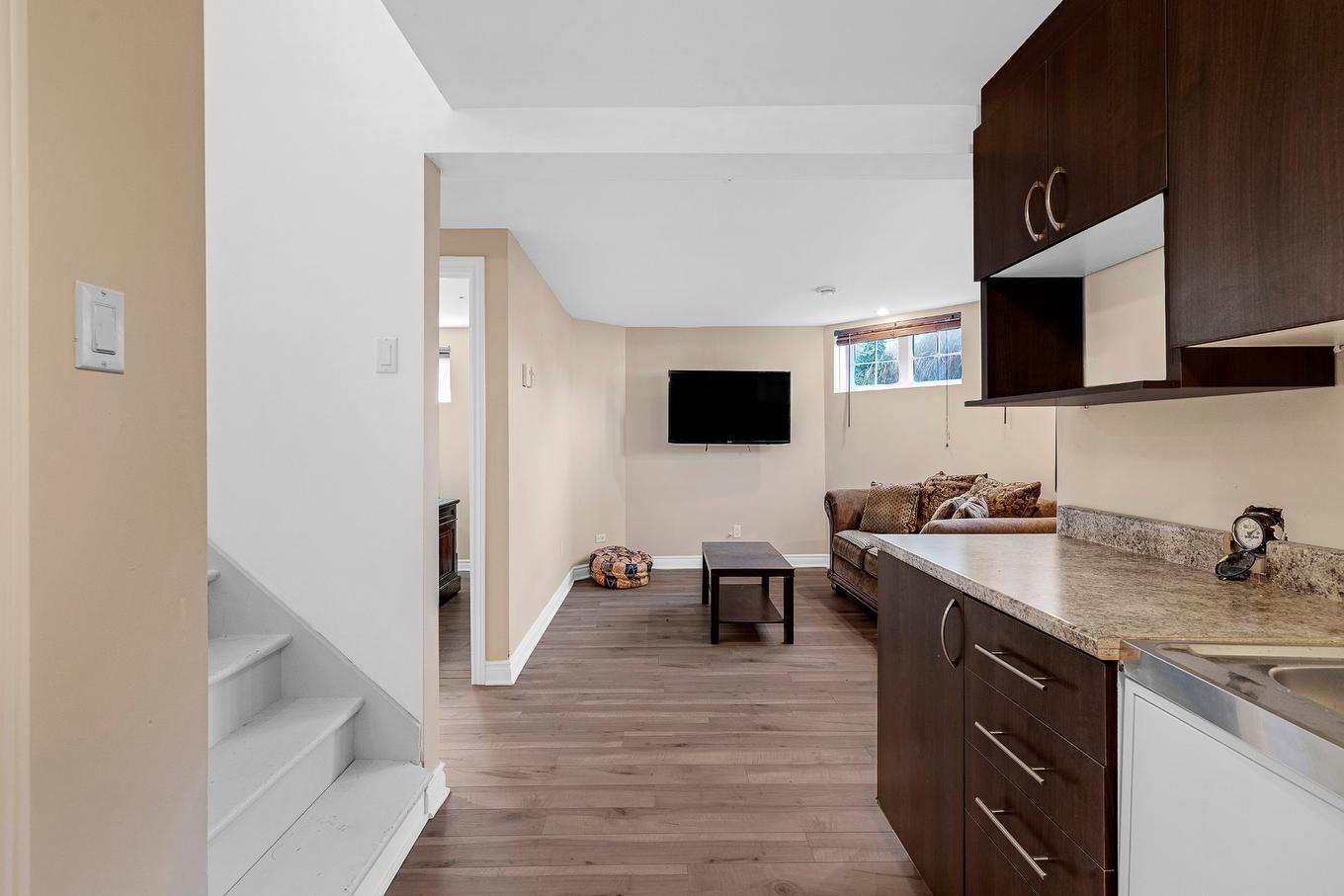 Basement - 8235 Av. Oceanie, Brossard, QC - Indoor Photo Showing Kitchen