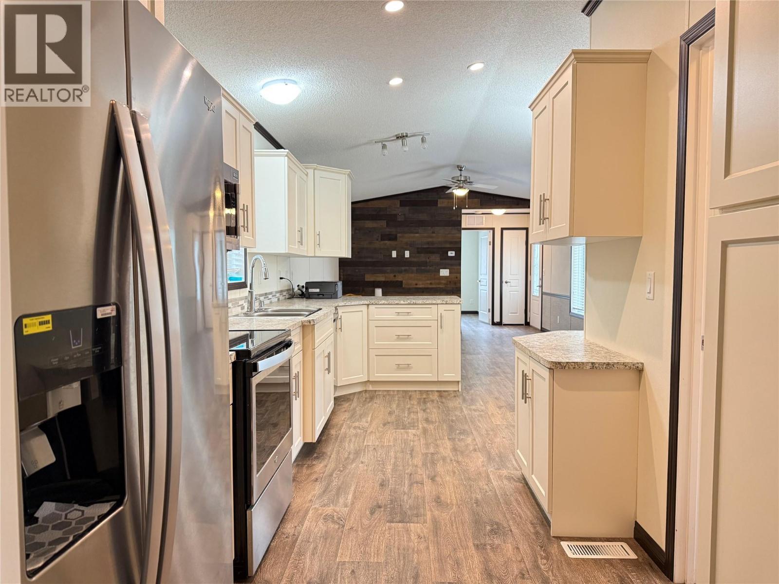 5455 Almond Gardens Road Unit# C6, Grand Forks, BC