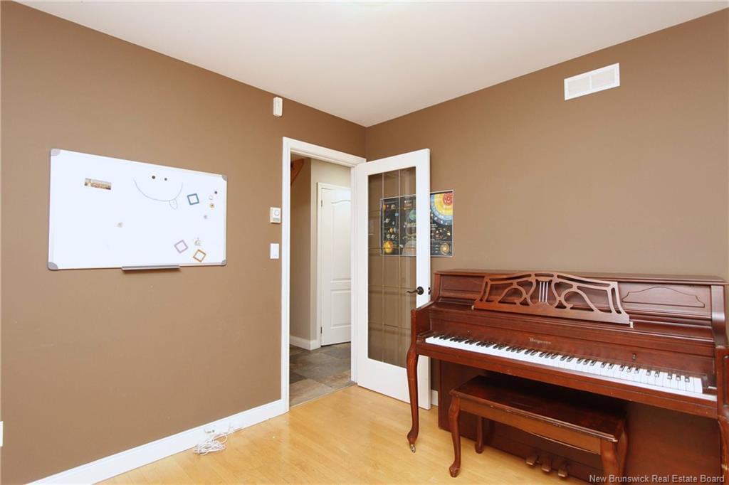 131 Wiggins Dr, Fredericton, NB