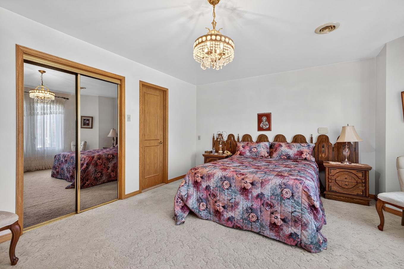 Primary bedroom - 6793 Ch. Baily, Côte-Saint-Luc, QC - Indoor Photo Showing Bedroom