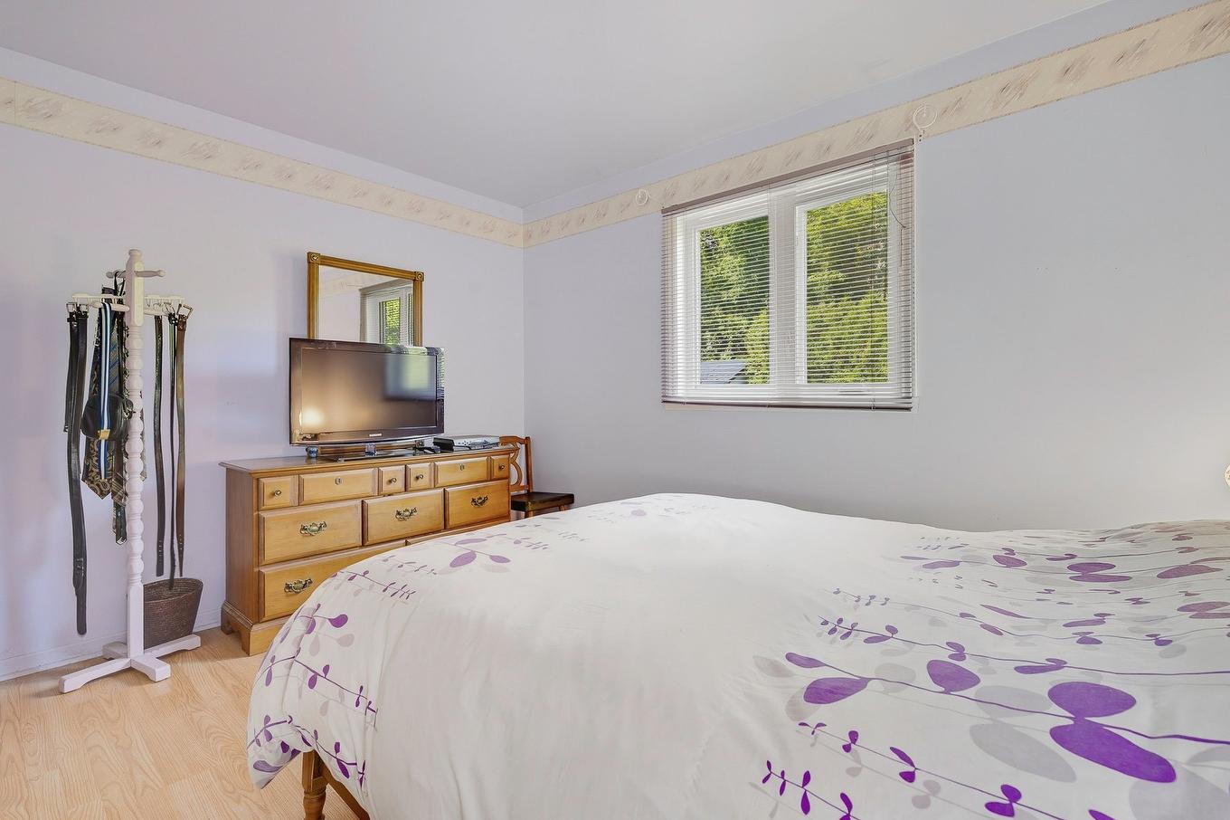 Primary bedroom - 178 Rue De St-Pierre, Saint-Jérôme, QC - Indoor Photo Showing Bedroom