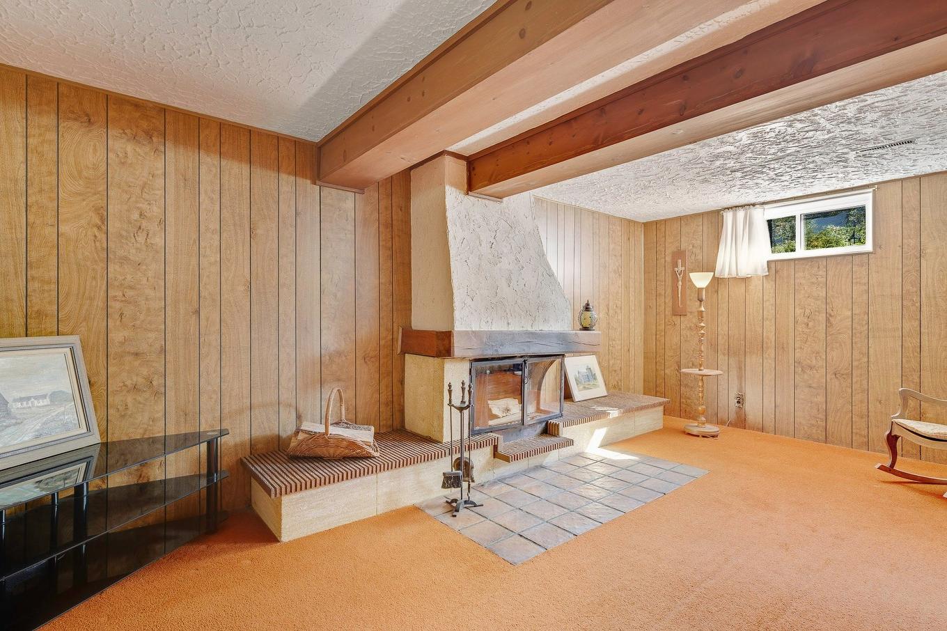 Family room - 178 Rue De St-Pierre, Saint-Jérôme, QC - Indoor Photo Showing Other Room With Fireplace
