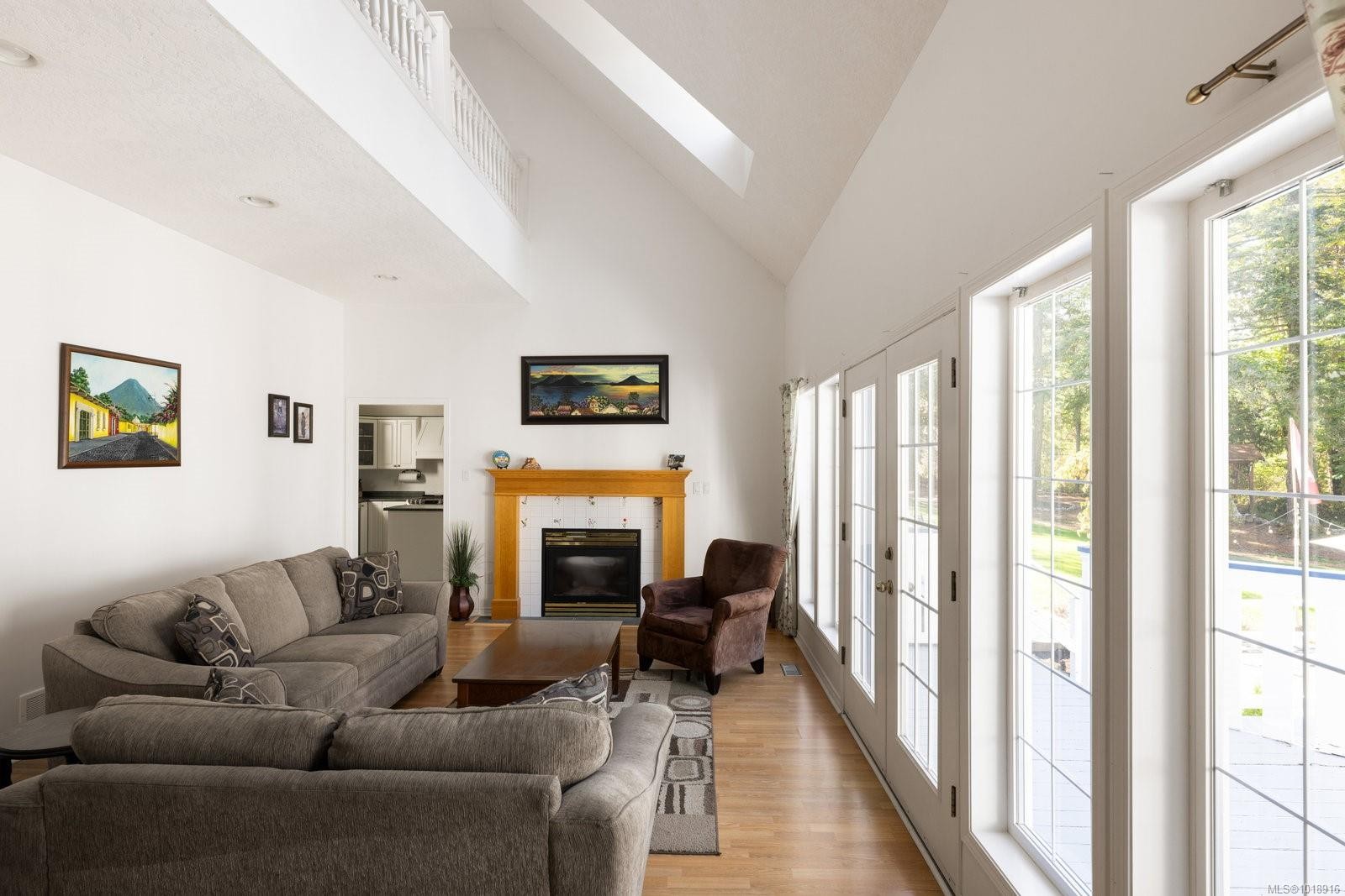 560 Salmon Rd, North Saanich, BC