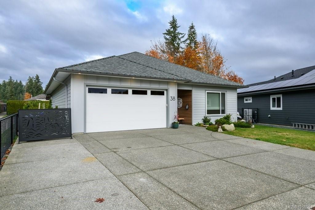 38 Grayhawk Pl, Courtenay, BC