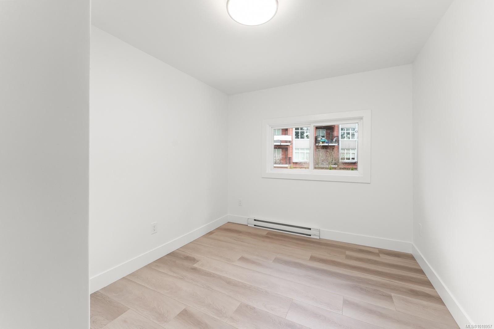 4037 Lakehill Pl, Saanich, BC