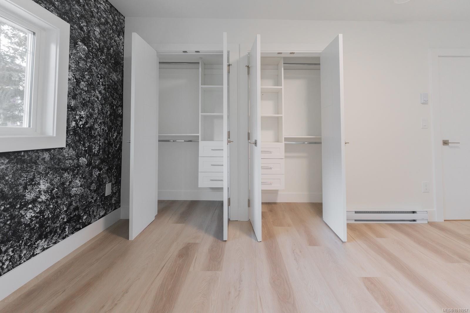 4037 Lakehill Pl, Saanich, BC