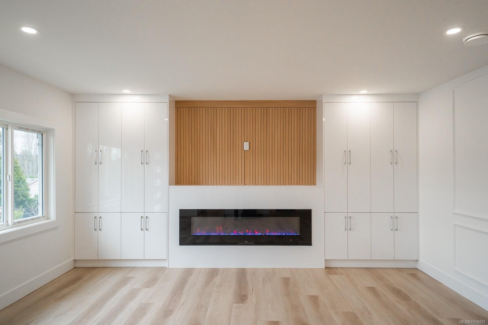 4037 Lakehill Pl, Saanich, BC