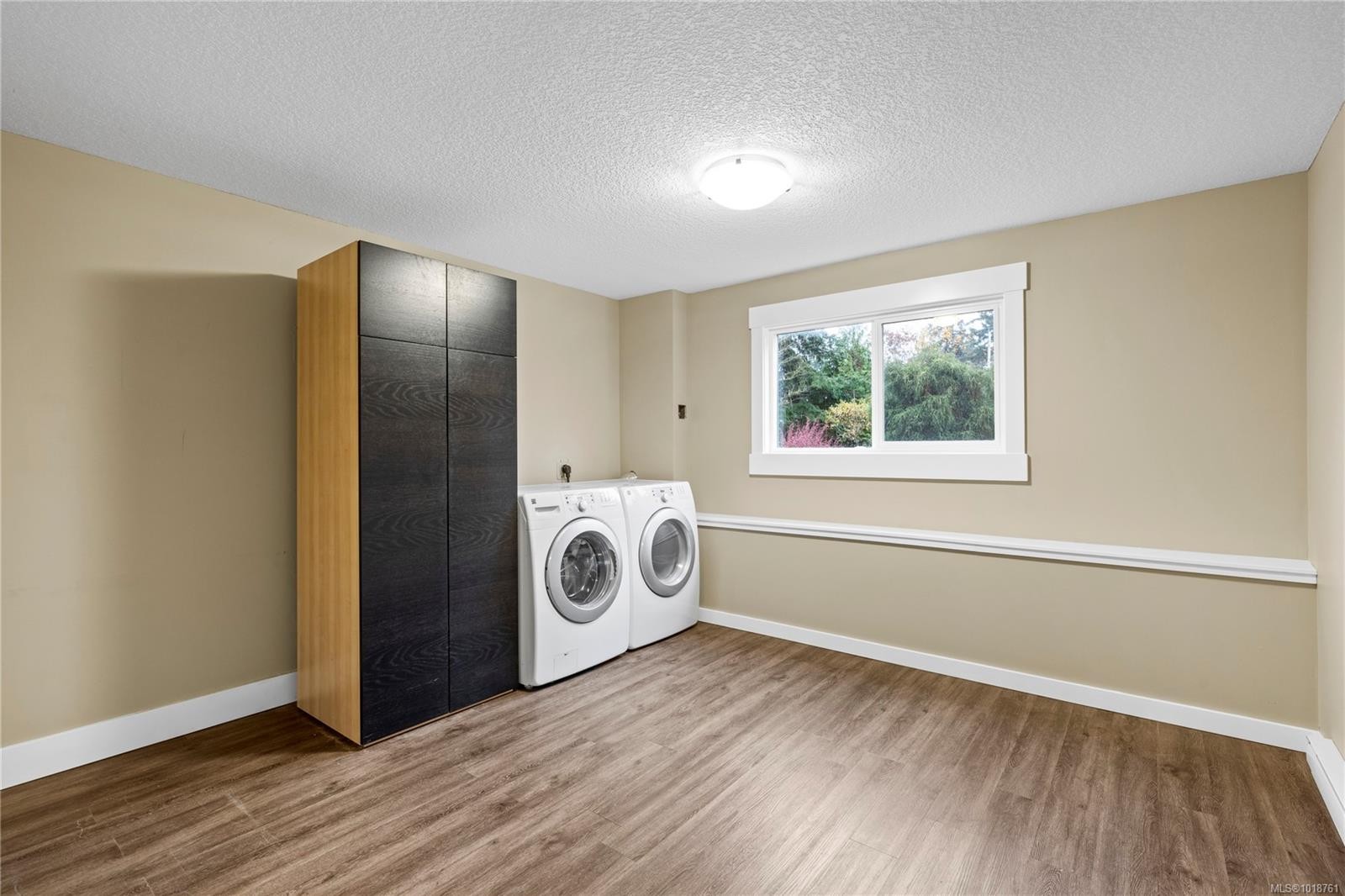 642 Forsyth Ave, Parksville, BC