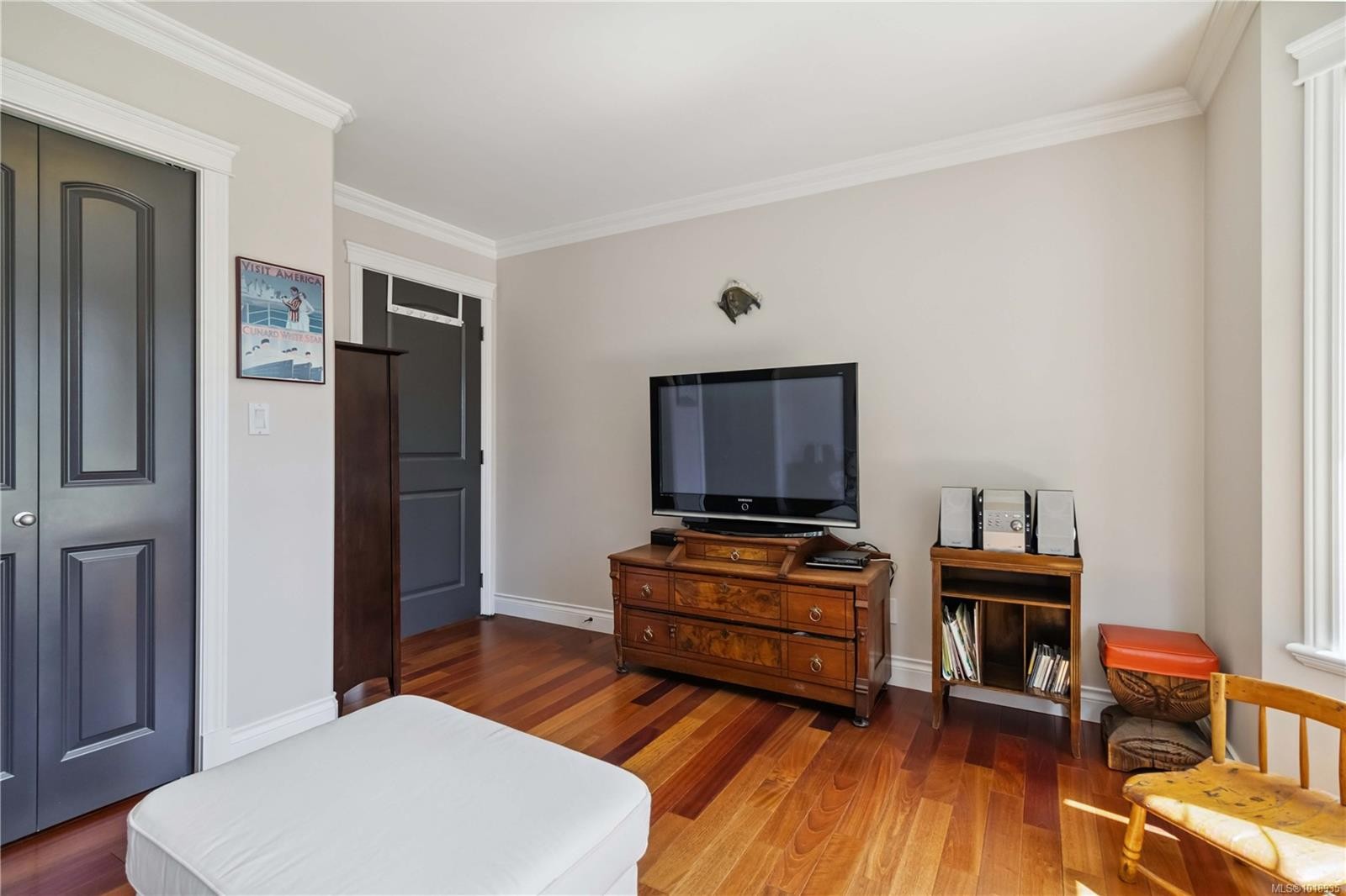 1702 De Sousa Pl, Saanich, BC