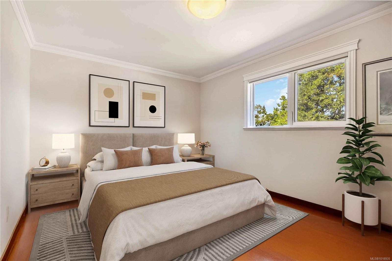 1702 De Sousa Pl, Saanich, BC