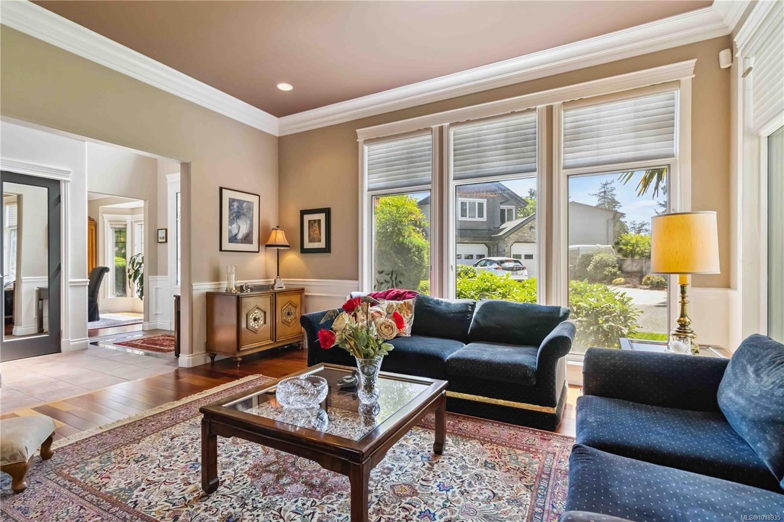 1702 De Sousa Pl, Saanich, BC