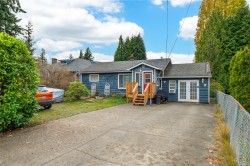 660 Dogwood St Campbell River, BC V9W 2Y7