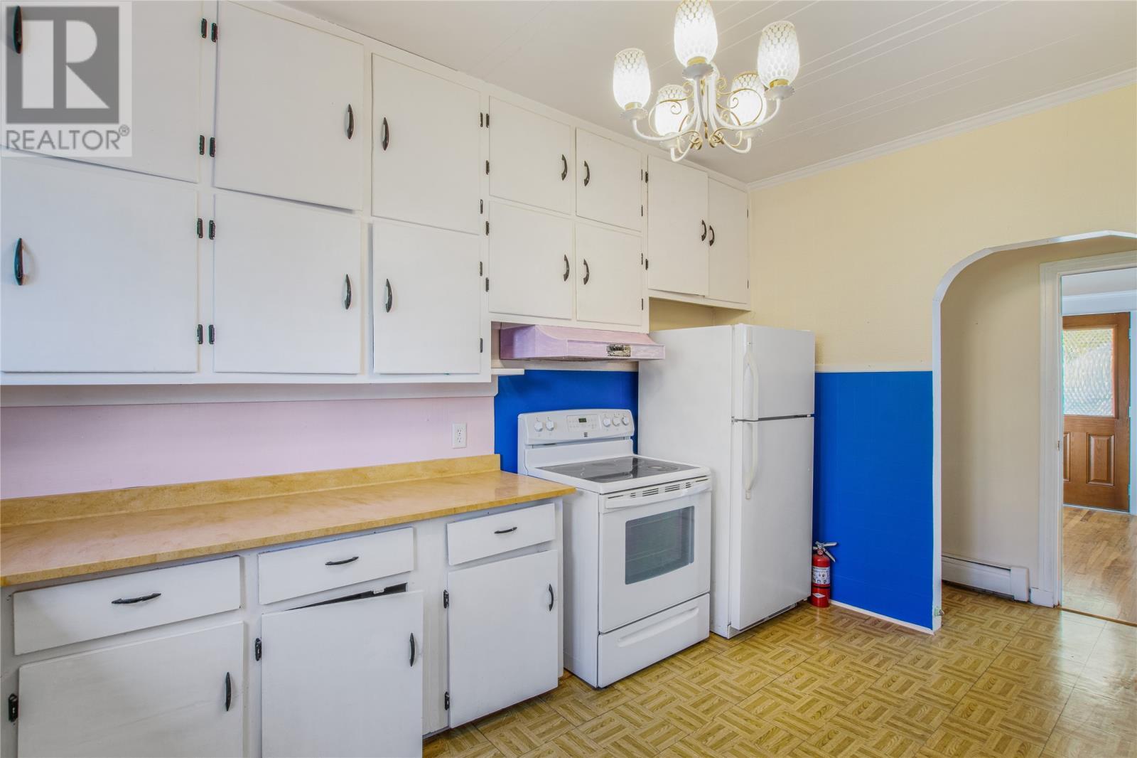 78 St. Clare Avenue, St. John'S, NL - Indoor Photo Showing Kitchen