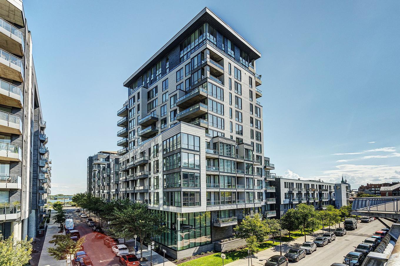 Exterior - 905-370 Rue St-André, Montréal (Ville-Marie), QC - Outdoor With Facade