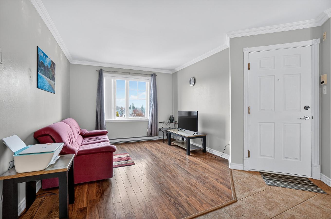 Salon - 302-5320 Rue Du Bocage, Terrebonne (La Plaine), QC - Indoor Photo Showing Living Room