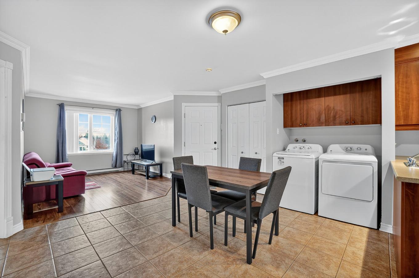 Vue d'ensemble - 302-5320 Rue Du Bocage, Terrebonne (La Plaine), QC - Indoor Photo Showing Laundry Room