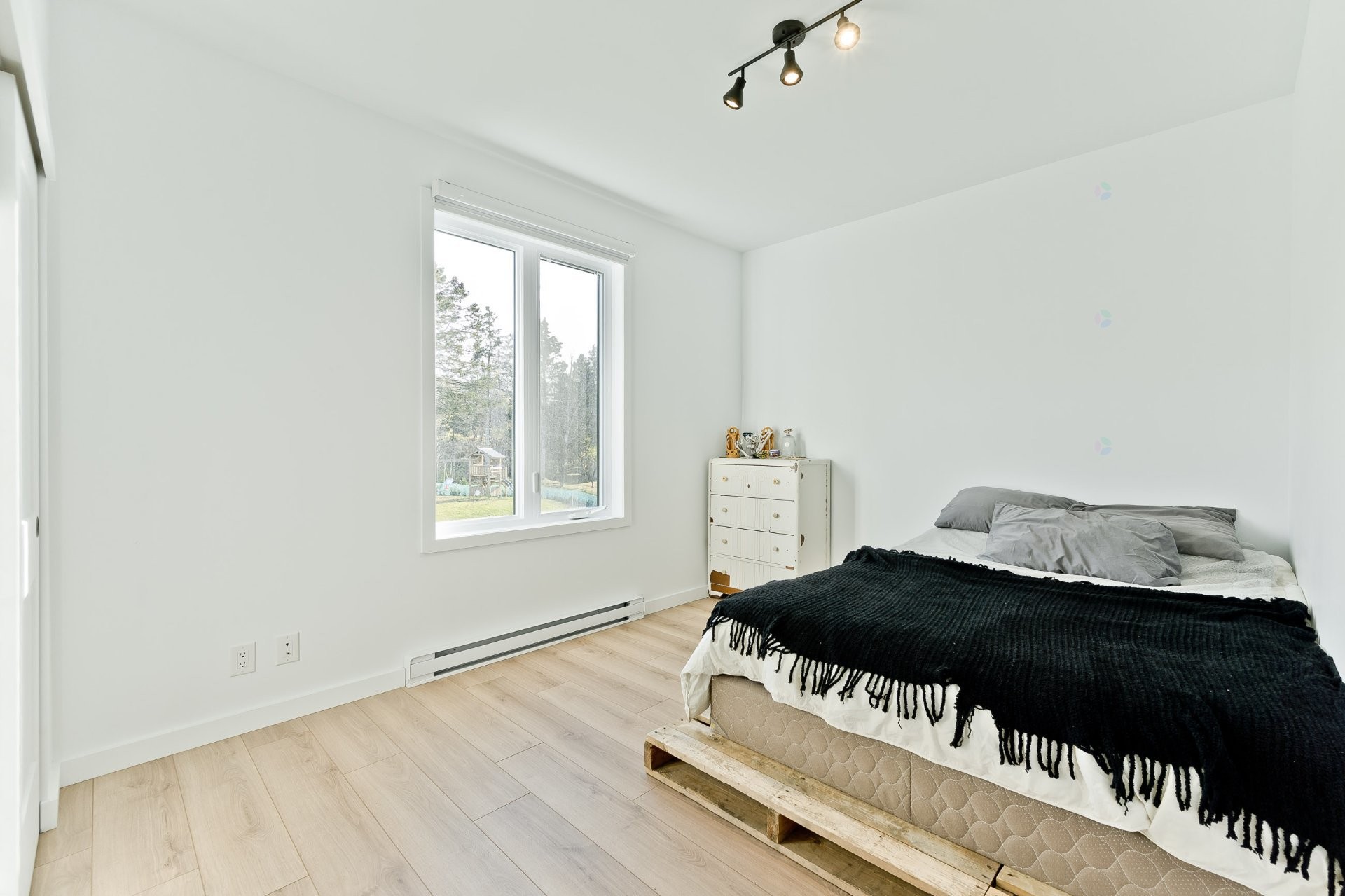 Bedroom - 780 Rue Mcauley, Coaticook, QC - Indoor Photo Showing Bedroom