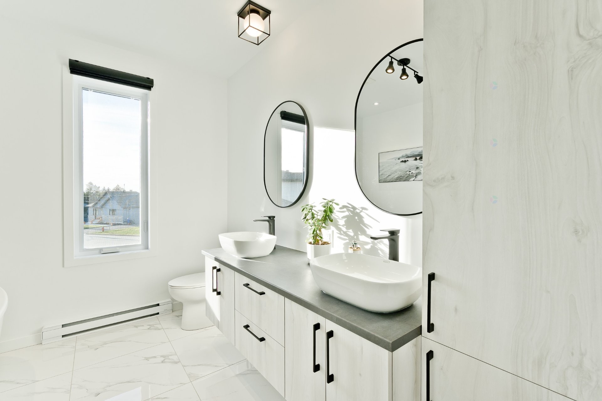 Bathroom - 780 Rue Mcauley, Coaticook, QC - Indoor Photo Showing Bathroom