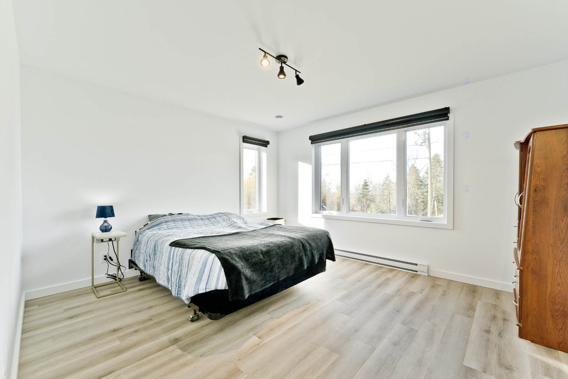 Bedroom - 780 Rue Mcauley, Coaticook, QC - Indoor Photo Showing Bedroom