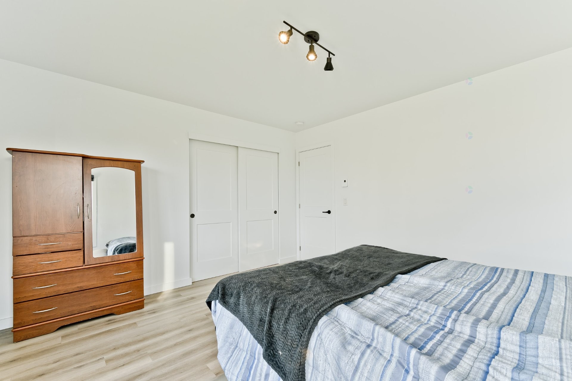 Bedroom - 780 Rue Mcauley, Coaticook, QC - Indoor Photo Showing Bedroom
