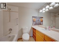 4 piece bathroom-ensuite -