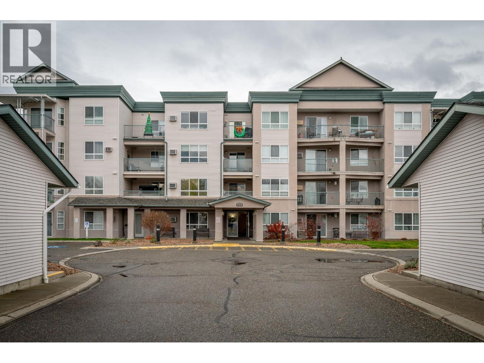 Entrance - 860 Nicolani Drive Unit# 204, Kamloops, BC - Outdoor With Facade