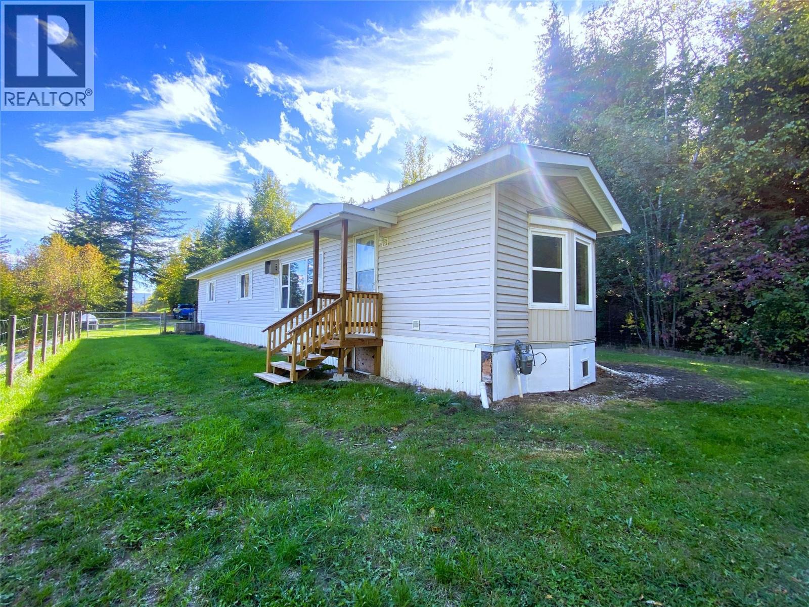 655 Caouette Road, Sorrento, BC