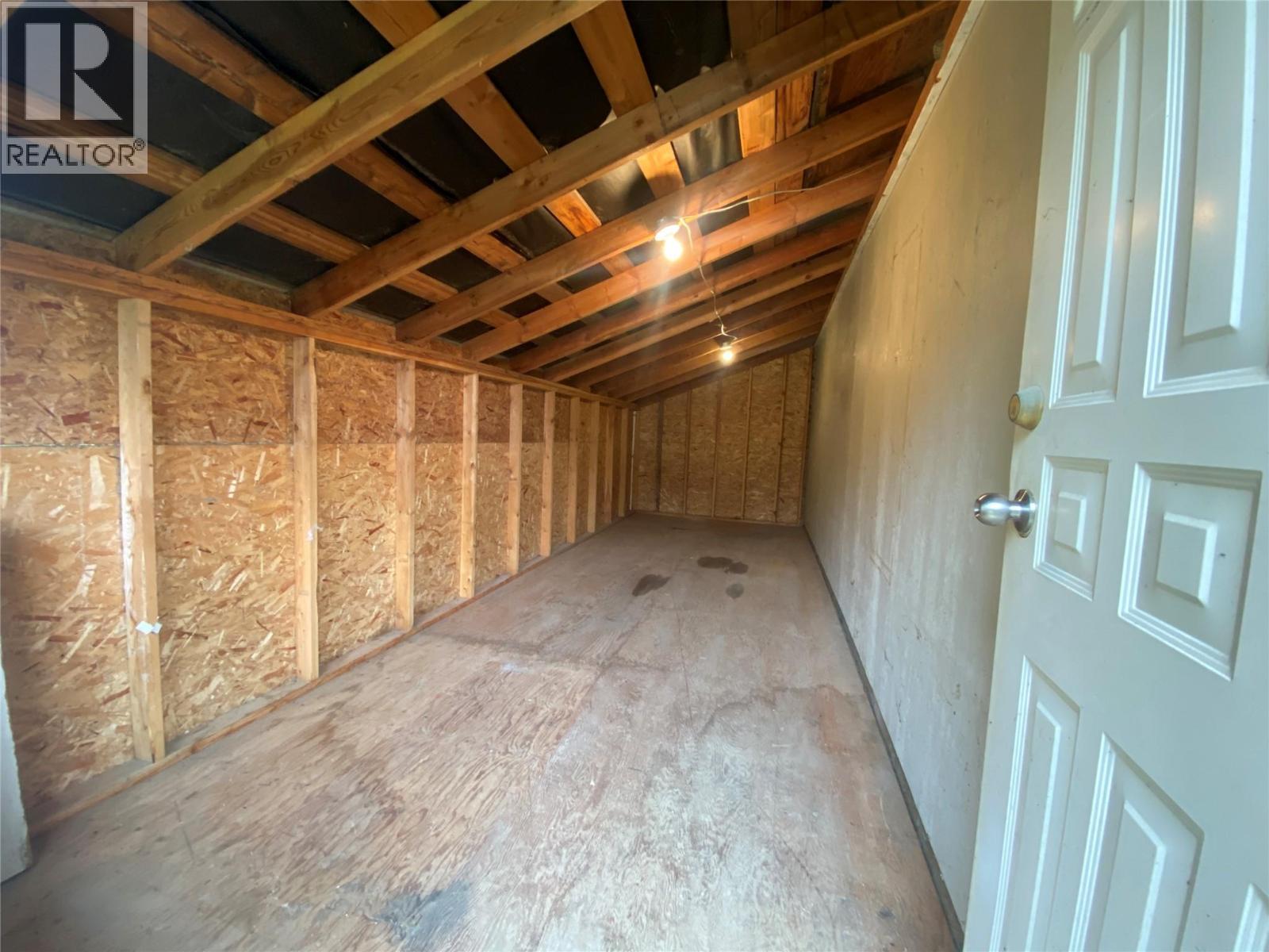 Storage - 655 Caouette Road, Sorrento, BC