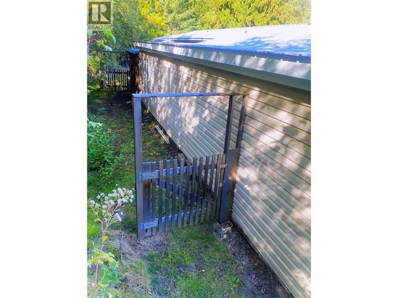 655 Caouette Road, Sorrento, BC