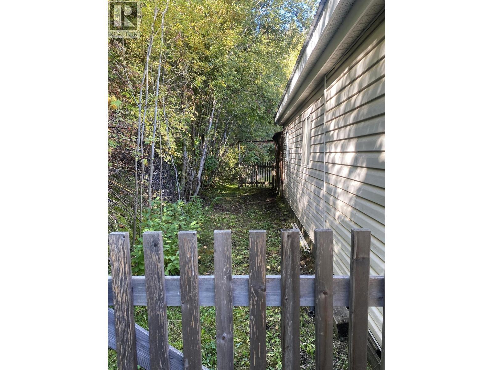 655 Caouette Road, Sorrento, BC