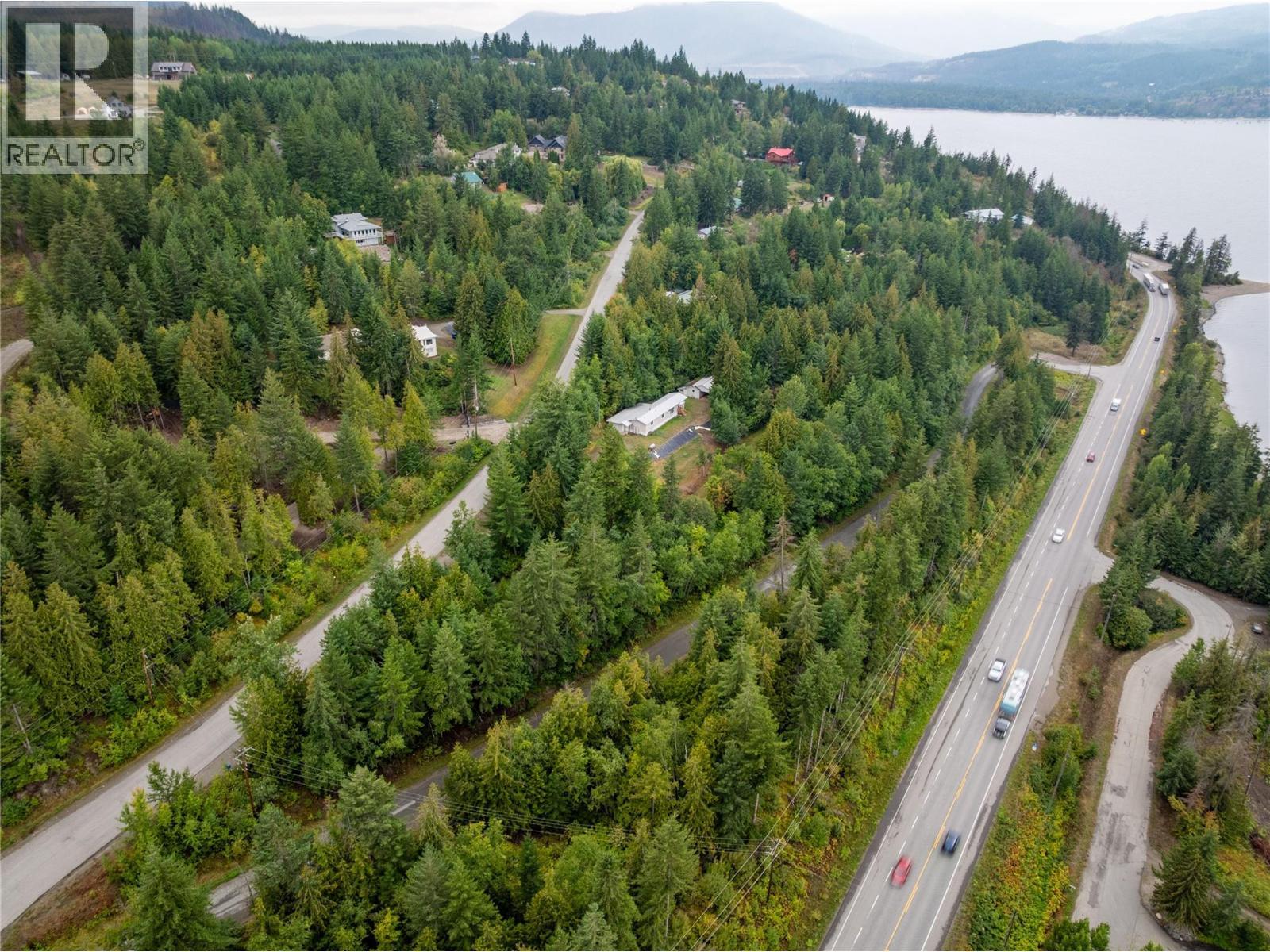 655 Caouette Road, Sorrento, BC